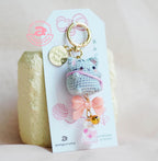 Sling Bag Cat - Gray Amigurumi Keychain