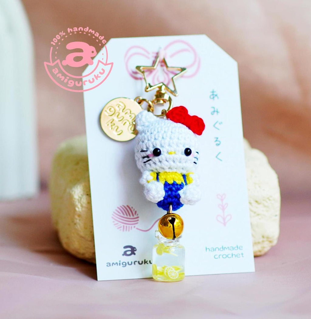 Kawaii Kitty Amigurumi Keychain