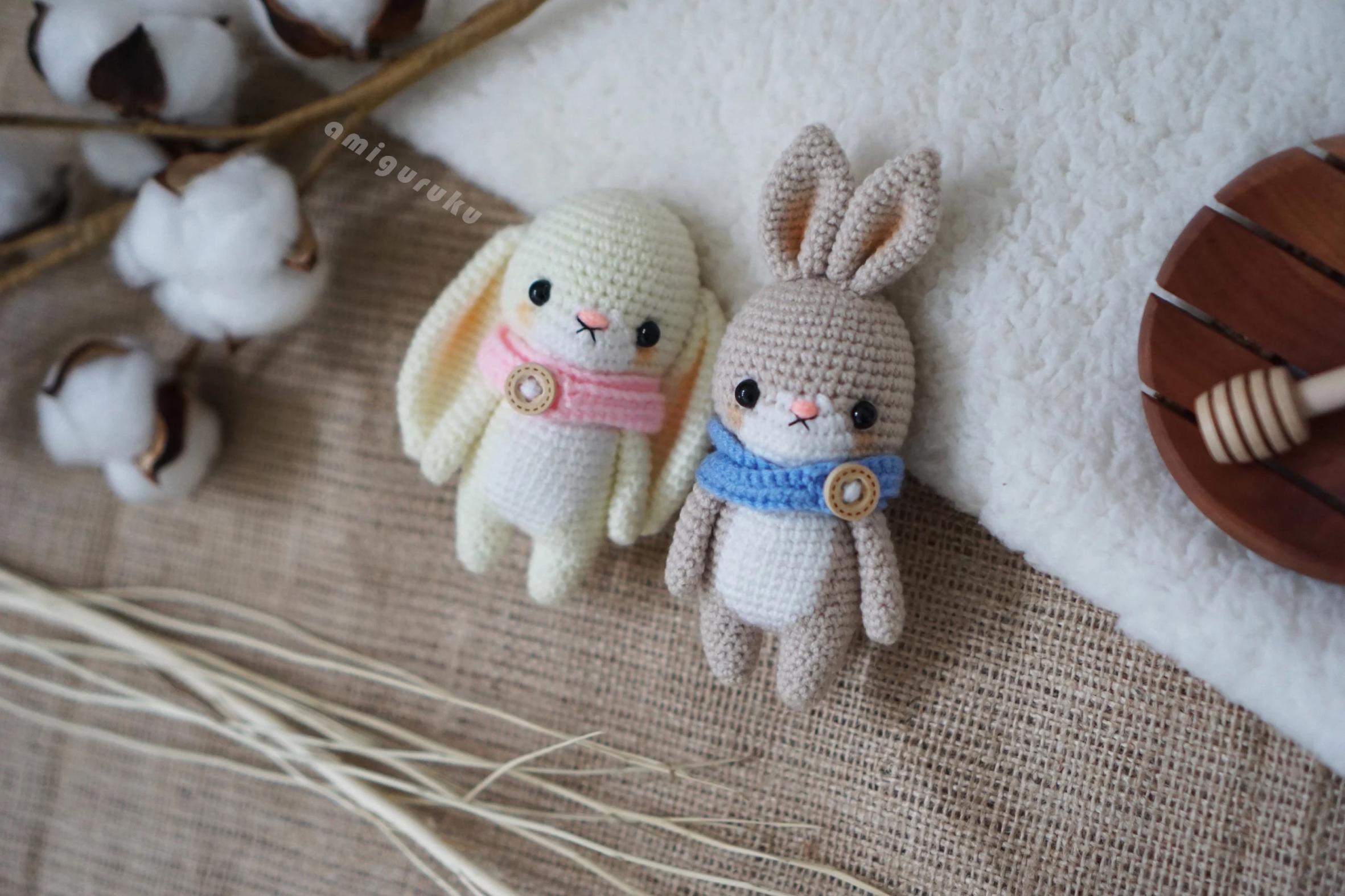 Bunny Couple Kiyomi and Cho