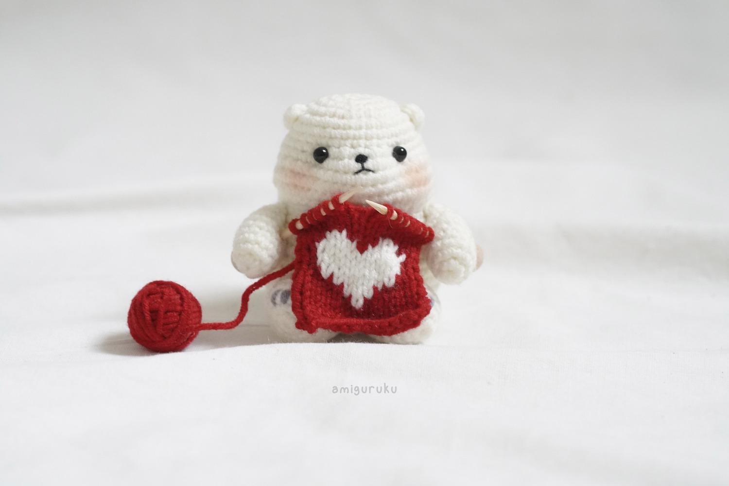 Shiro the Knitting Bear Amigurumi Doll