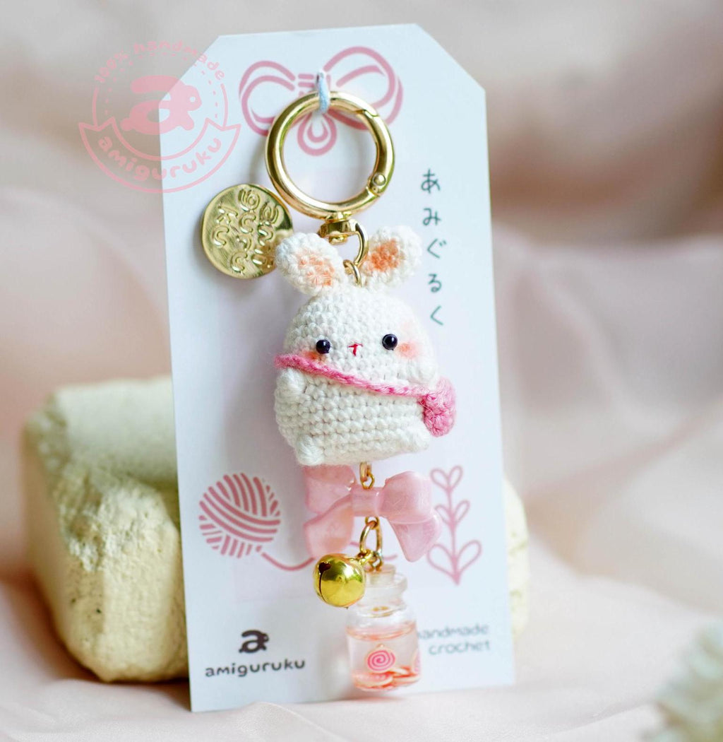 Sling Bag Bunny Amigurumi Keychain