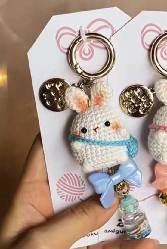 Sling Bag Bunny Amigurumi Keychain