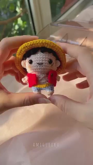 6 in 1  Complete Pirate Crew